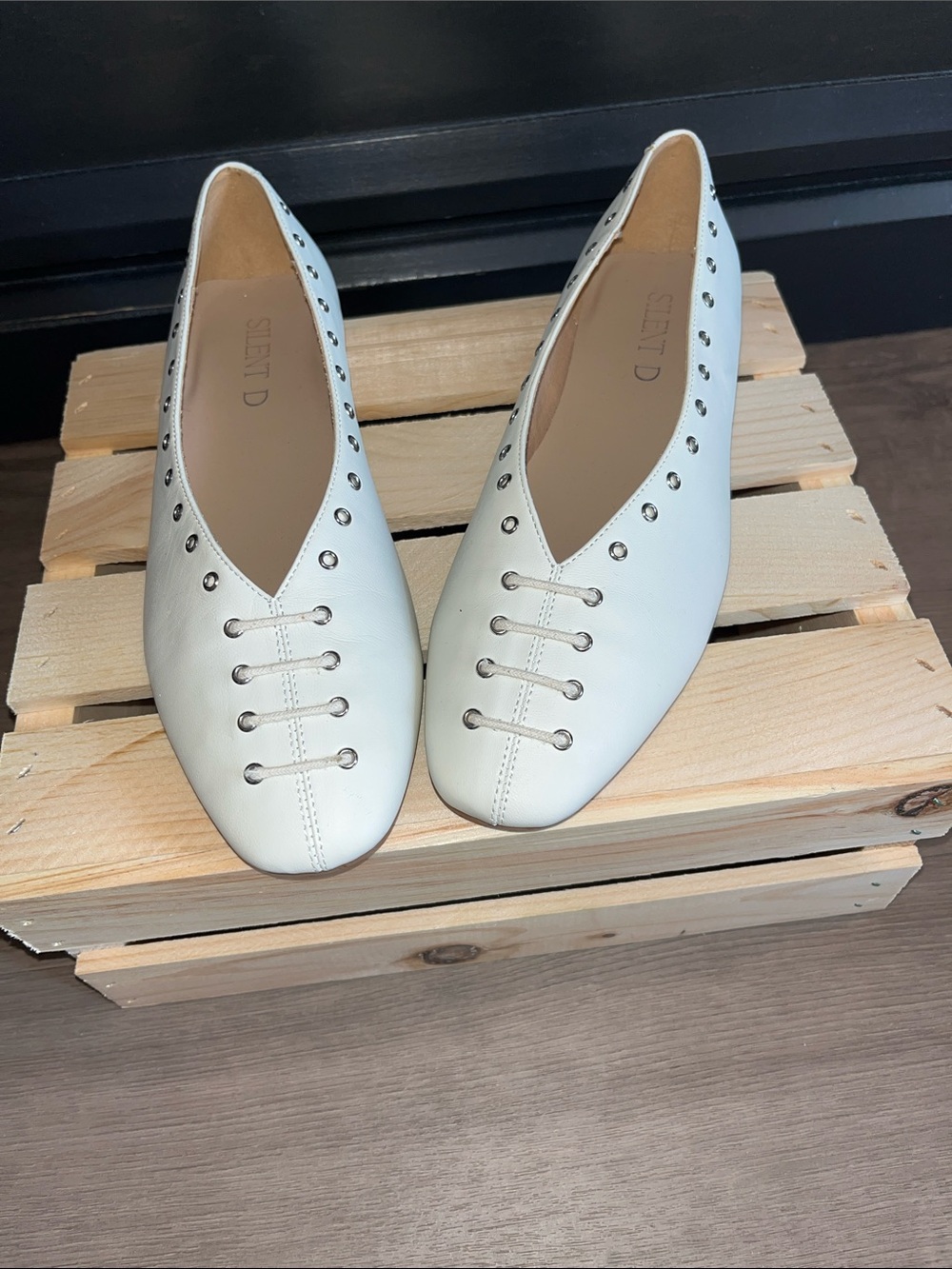 White Rivet-Trim Leather Ballet Flats